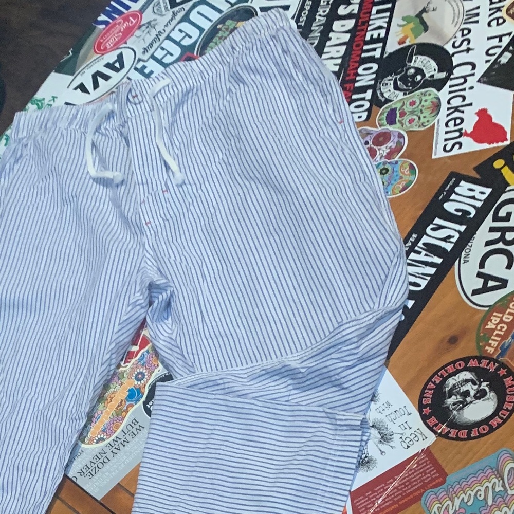 Linen Pants for Brunch!